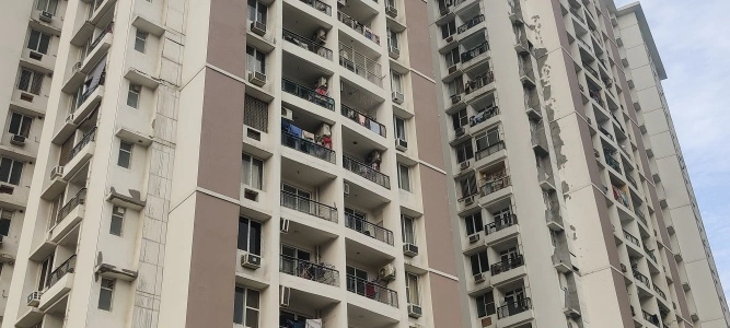 When people talk about real estate, you will often hear the phrase “location matters the most.” This is especially true while buying a 2 BHK flats in Mohali, which is one of the most preferred housing options for small families, working professionals and first-time homebuyers.